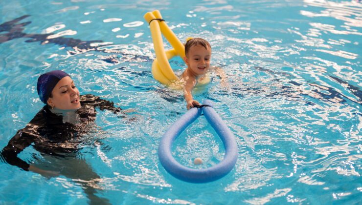 Milas Belediyesi’nden DMD Hastası Çocuklara Havuz Desteği
