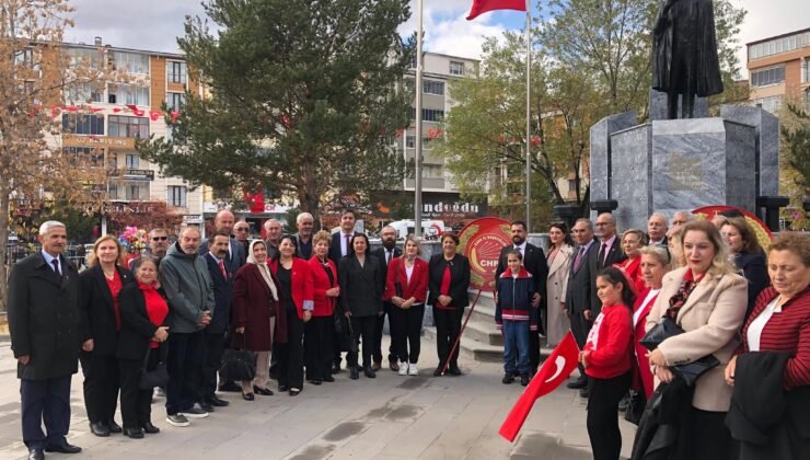 CHP Kars İl Başkanı Uludaşdemir, “Her zaman millet kazanır, her zaman Cumhuriyet kazanır”