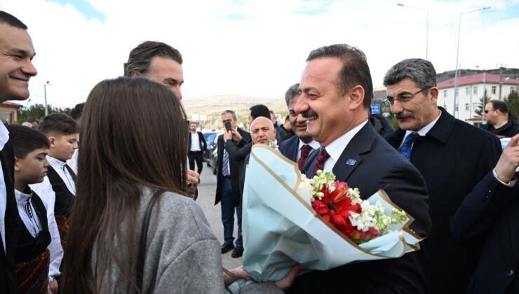 Ağıralioğlu Sivas’tan seslendi: Harcadıkları para sizin!