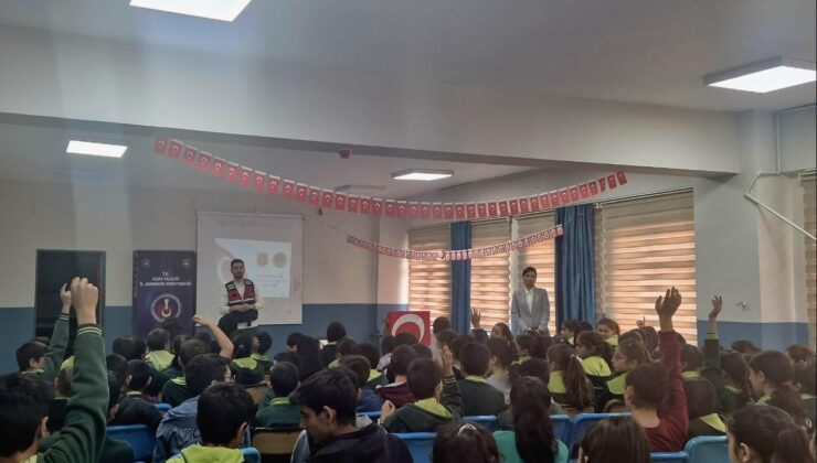Öğrencilere “Siber Farkındalık ve Bilinçlendirme” Eğitimi Verildi