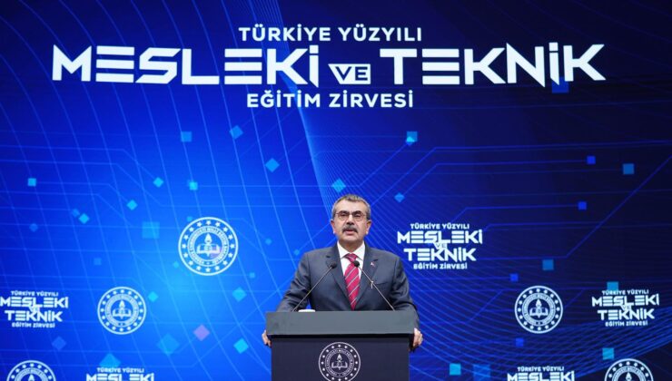 Türkiye Yüzyılı Mesleki ve Teknik Eğitim Zirvesi İstanbul’da Başladı