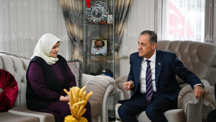 Vali Dr. Ahmet Hamdi Usta’dan Şehit Aileleri ve Gazilere Bayram Ziyareti