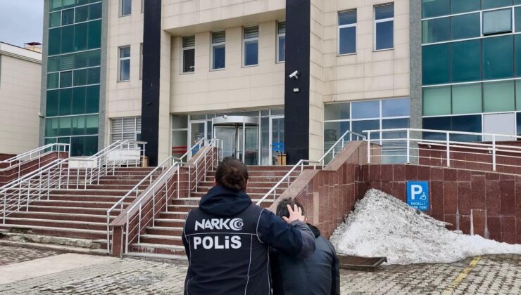 Kars’ta Narkotik Operasyonu: Sokak Satıcısına Tutuklama