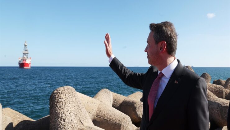 Bakan Bayraktar Somali’de Tarihi Adımı Duyurdu: Türk Sondaj Filosu İçin Yeni Dönem Başlıyor