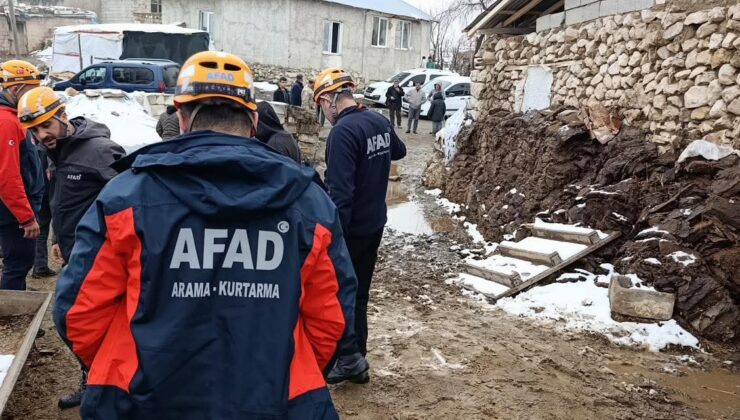 Van’da 5.2 Büyüklüğünde Deprem: Tuşba’da Ahırda Kısmi Çökme