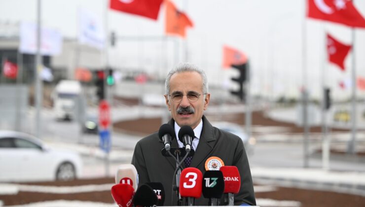 Bakan Uraloğlu’ndan Afyonkarahisar’a Çifte Müjde: Dev Yol Projeleri Hizmete Alındı