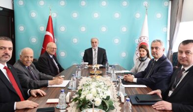 Dışişleri Bakan Yardımcısı Kulaklıkaya, UHİK Heyetini Kabul Etti